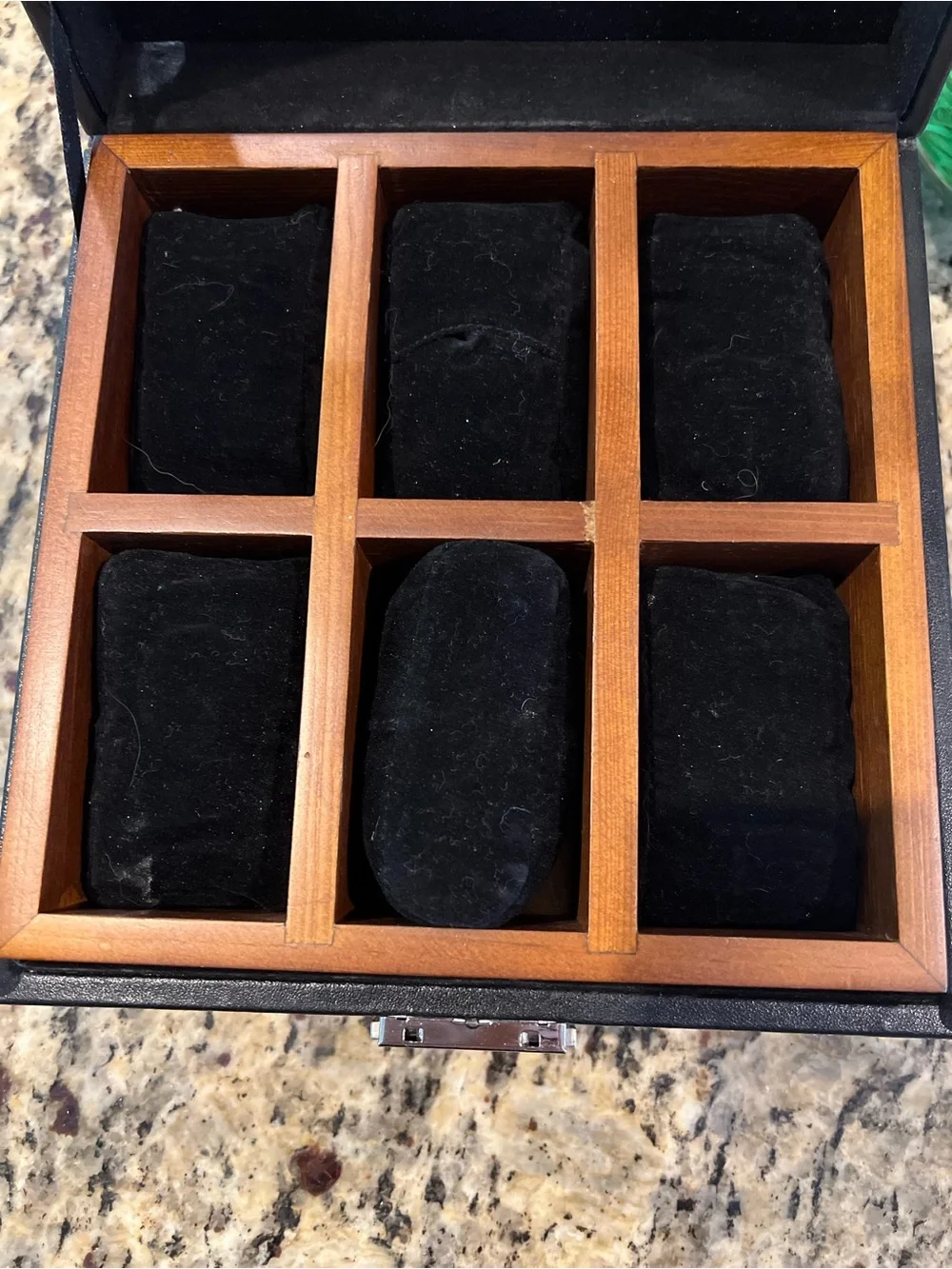 Jewelry box and watch case
